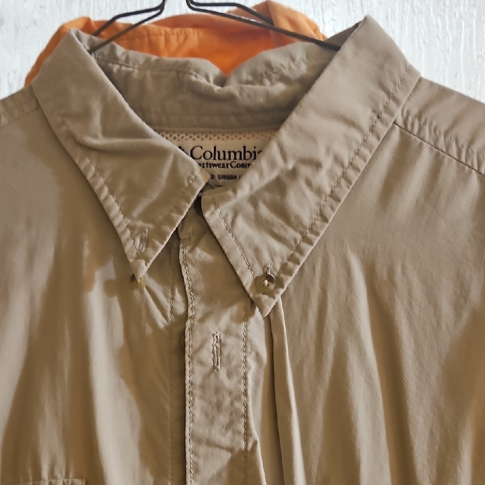 Columbia Khaki Casual Shirt